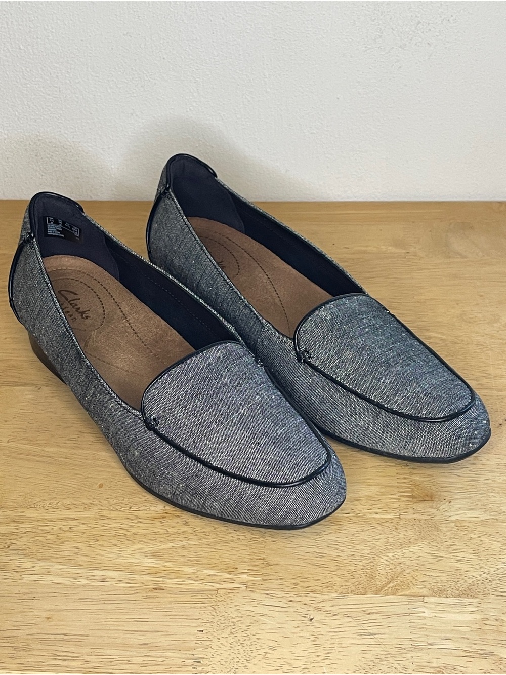 Clarks Artisan Keesha Luca Gray/Black Slip On Loafers Size 10